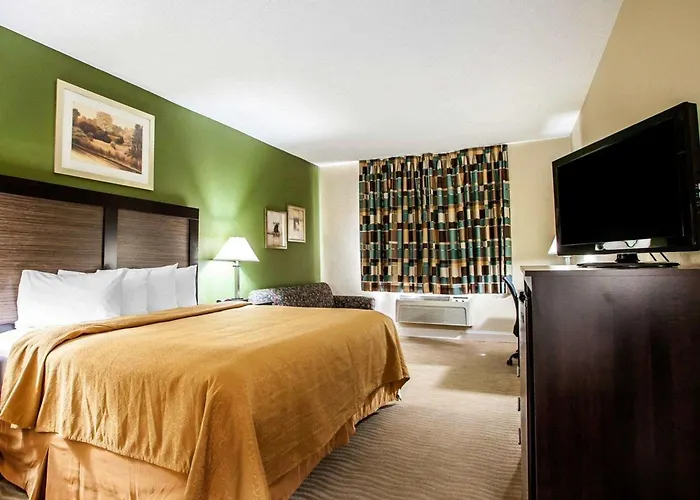 Hotel Quality & North - Urbana 4*