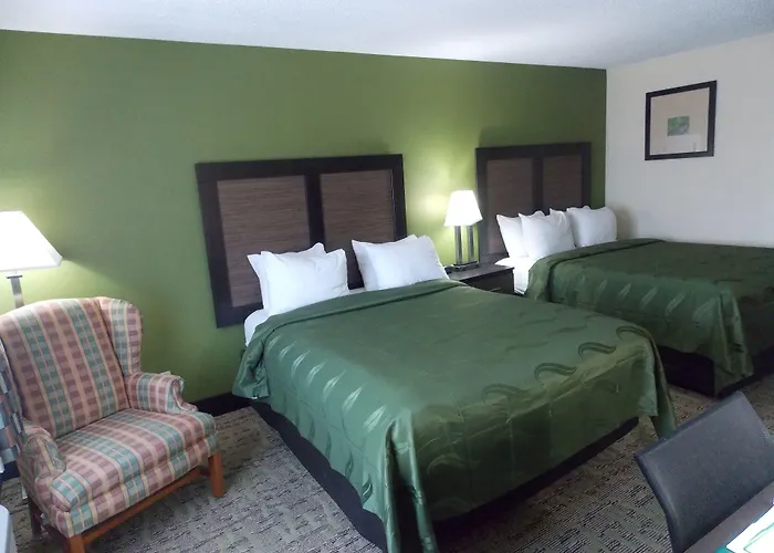 Hotel Quality & North - Urbana 4*