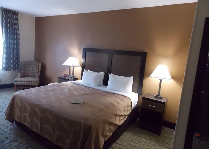 Hotel Quality & North - Urbana 4*