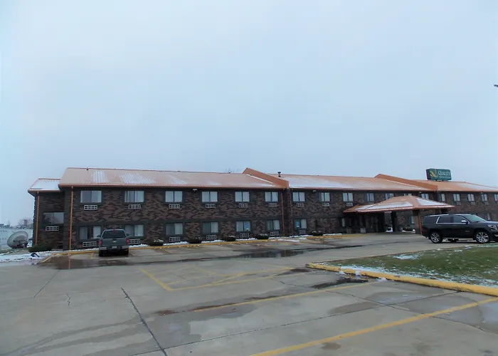 Hotel Quality & North - Urbana Champaign